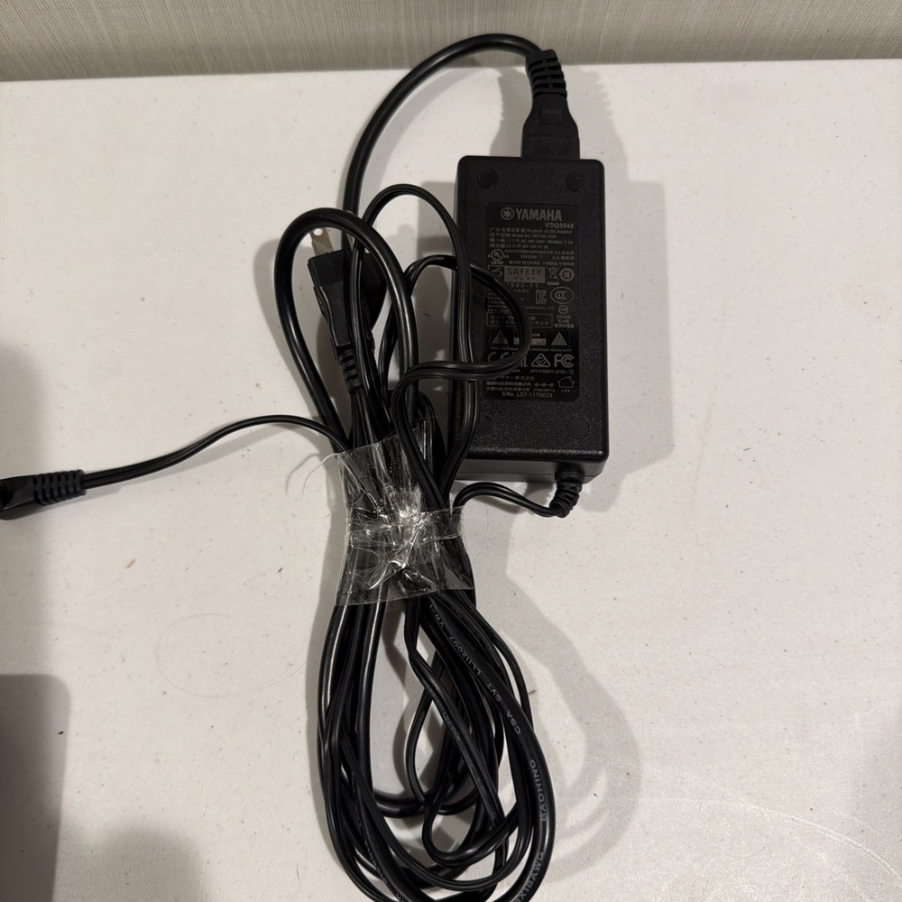 Yamaha THR Series Guitar Amp Power Cable VDQ 5040